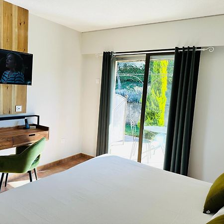 Hotel Le Colombier Moustiers-Sainte-Marie Buitenkant foto