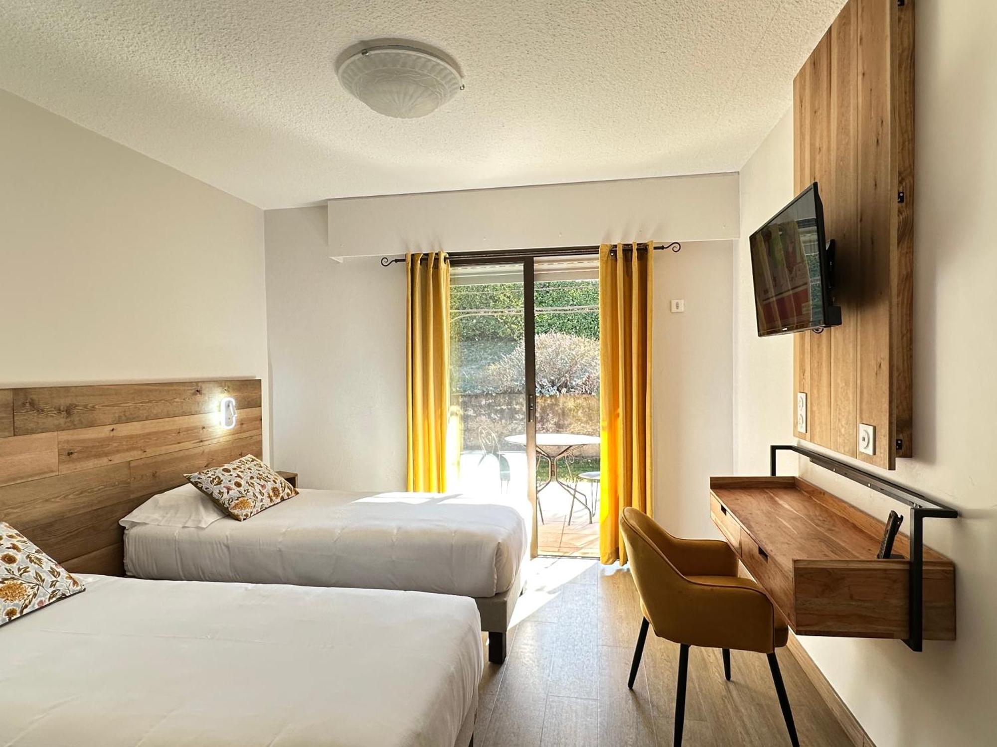 Hotel Le Colombier Moustiers-Sainte-Marie Buitenkant foto