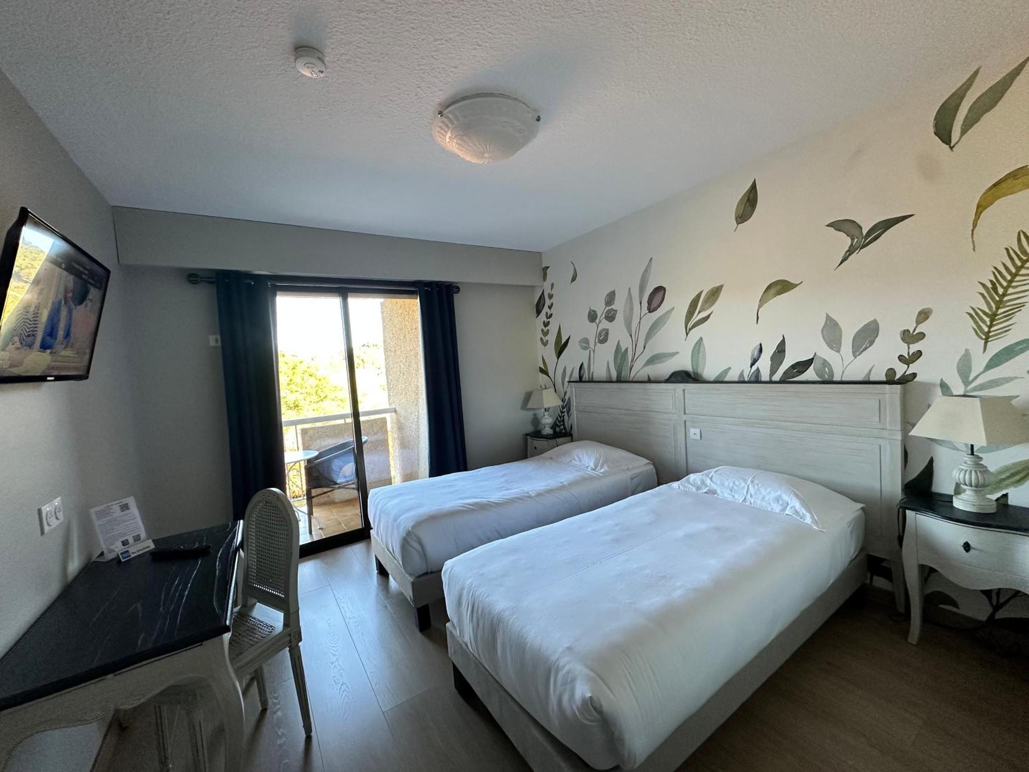 Hotel Le Colombier Moustiers-Sainte-Marie Buitenkant foto