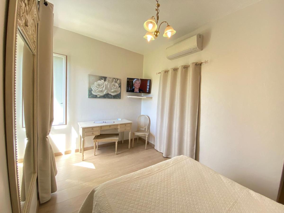 Hotel Le Colombier Moustiers-Sainte-Marie Buitenkant foto